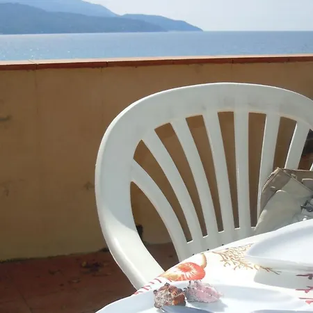 011 Il Leccio * Procchio (Isola d'Elba)